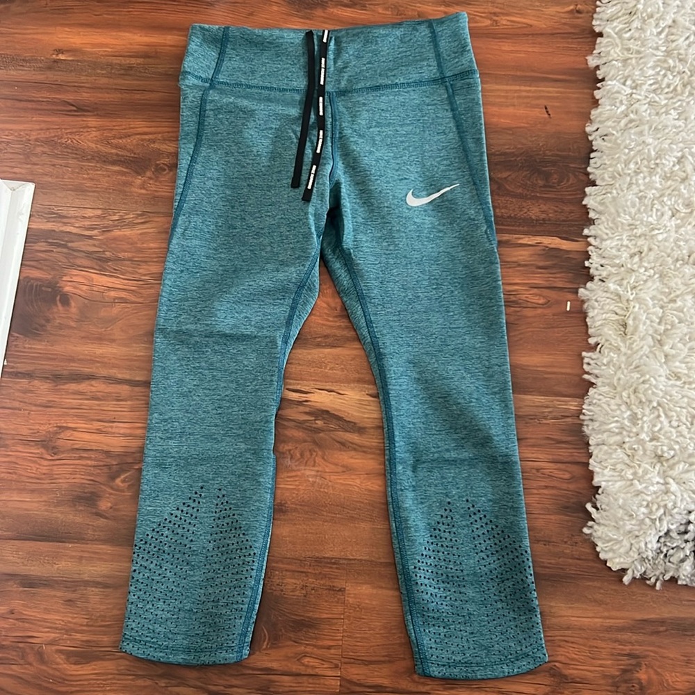 Nike Dri-FIT Cropped Running Leggings